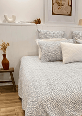 Neela - Queen/King Set - Scar & Ko