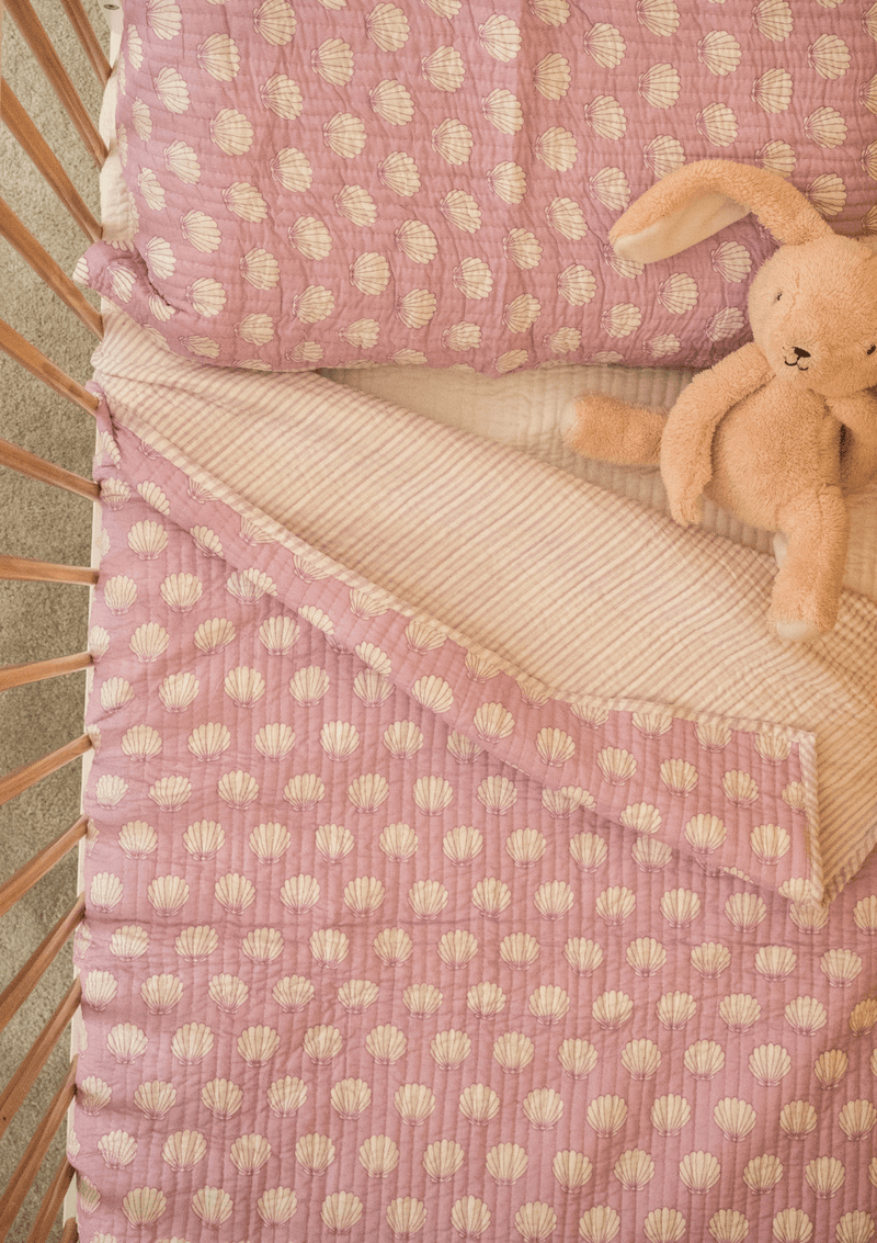 Cot quilts and covers hot sale